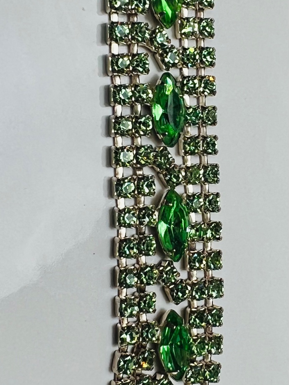 Vintage Green Crystal Multi-Row Bracelet - Picture 8 of 9